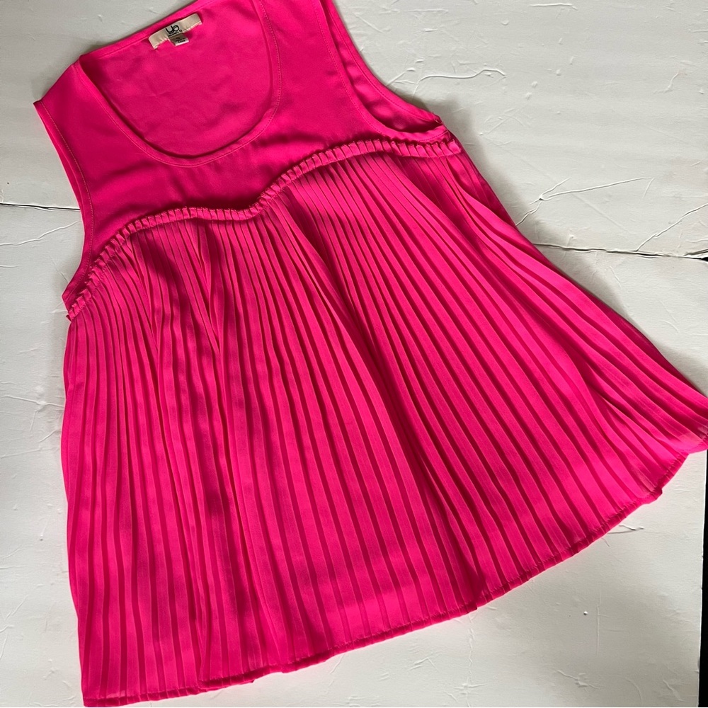 Hot Pink Women’s Top Sleeveless Size S